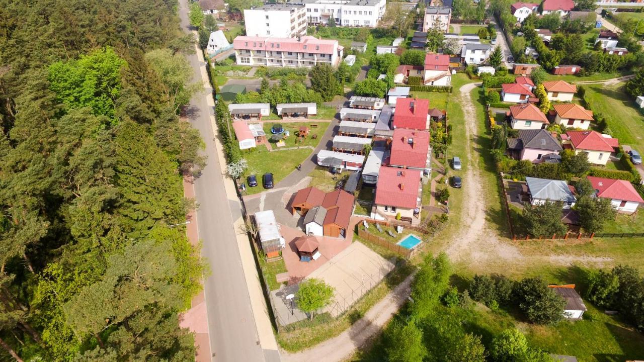 O.W. "Joasia I Maciek" Hotel Ярославец Екстериор снимка